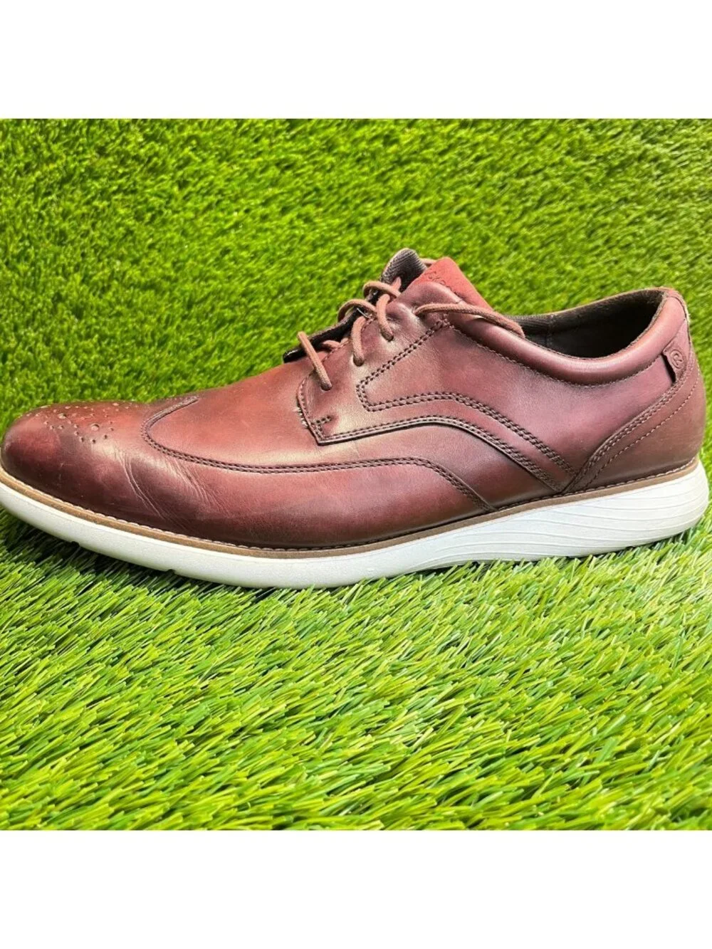 Rockport Garett Mens Size 12 Burgundy Casual Leather Wingtip Oxford Dress Shoes